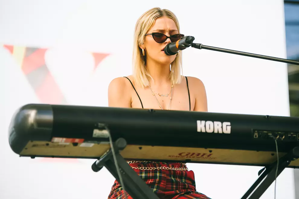 Joy @ Big Pineapple Music Festival. Photo by Bianca Holderness.