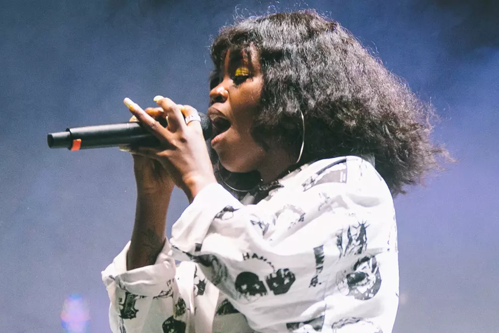 Tkay Maidza @ Big Pineapple Music Festival. Photo by Bianca Holderness.