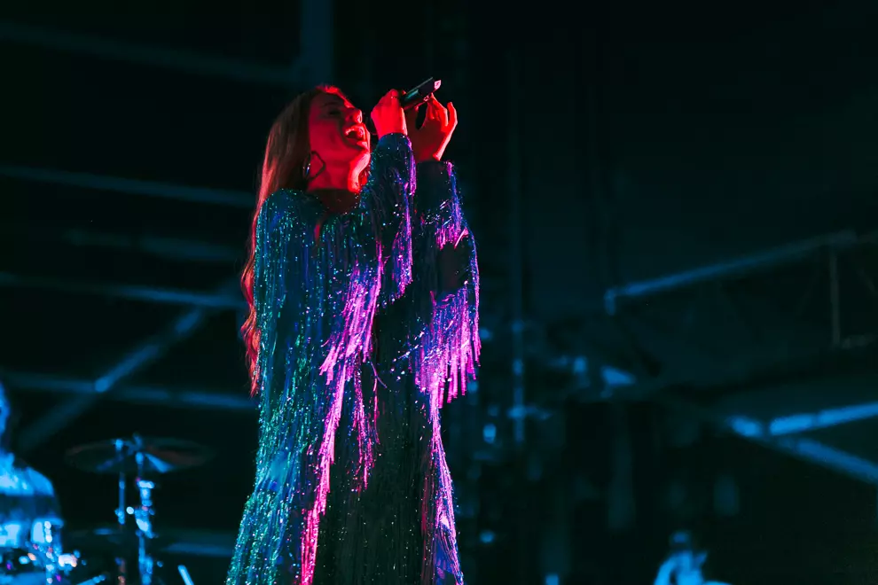 Vera Blue @ Big Pineapple Music Festival. Photo by Bianca Holderness.