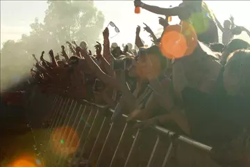 Falls Fest 2016. Pic by Rhys Anderson