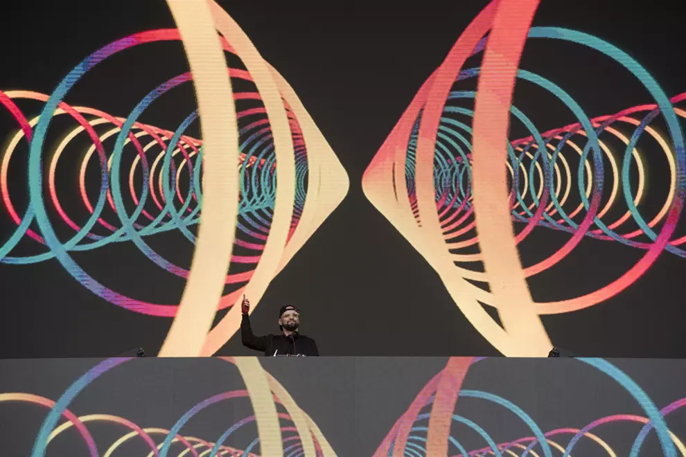 Dombresky @ FOMO Festival, Parramatta Park. Photo by Simone Fisher.