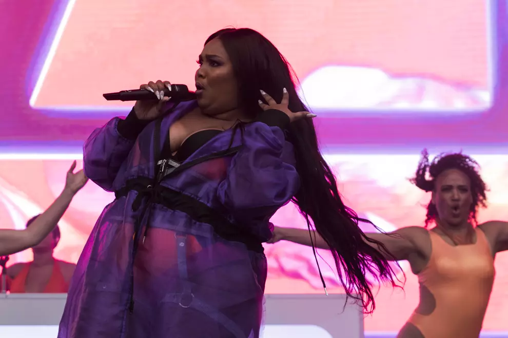 Lizzo @ FOMO Festival, Parramatta Park. Photos by Simone Fisher.