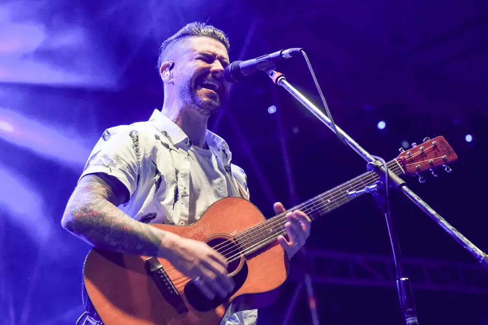 Dashboard Confessional @ Brisbane Showgrounds. Photos by Terry Soo. 