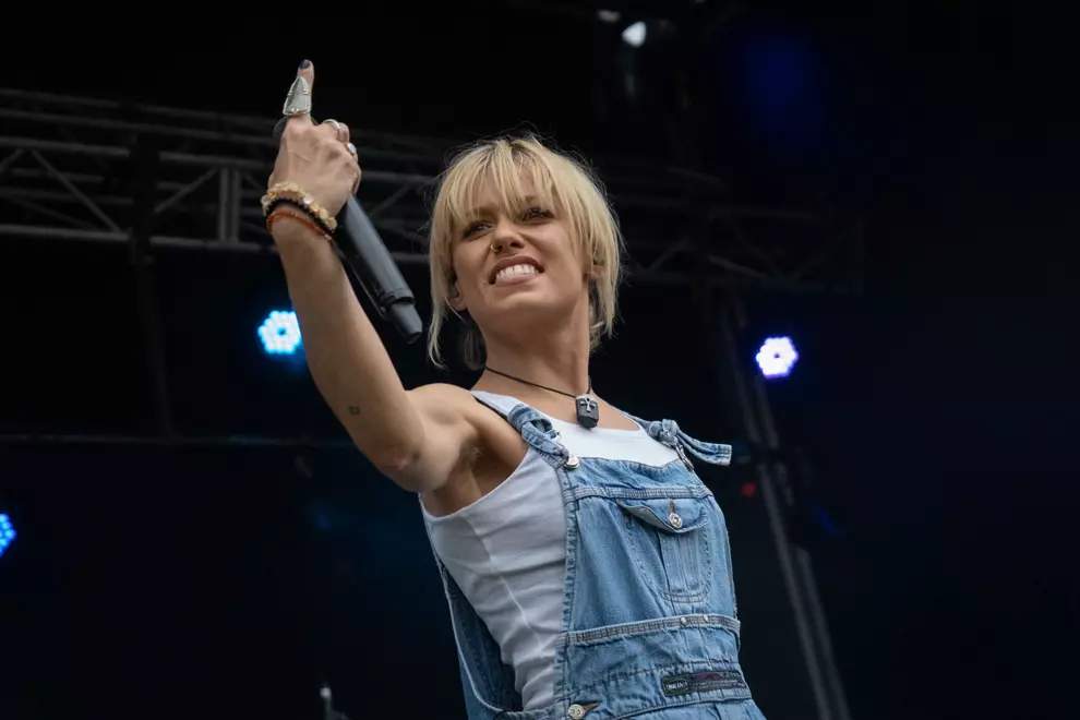 Tonight Alive at Good Things 2018