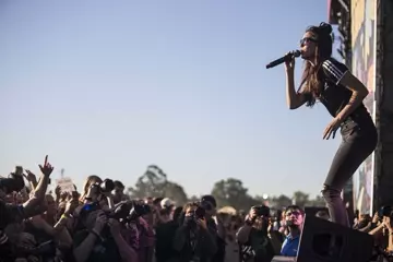 Amy Shark performing at Groovin The Moo Maitland