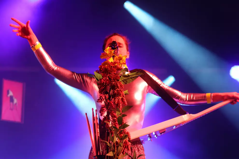 Sofi Tukker @ Groovin The Moo Canberra, Exhibition Park. Photos by Ben Nicol.