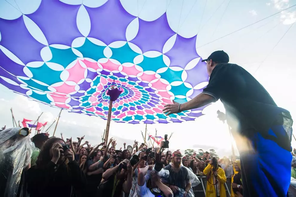 DMA'S. Photos By Peter Dovgan