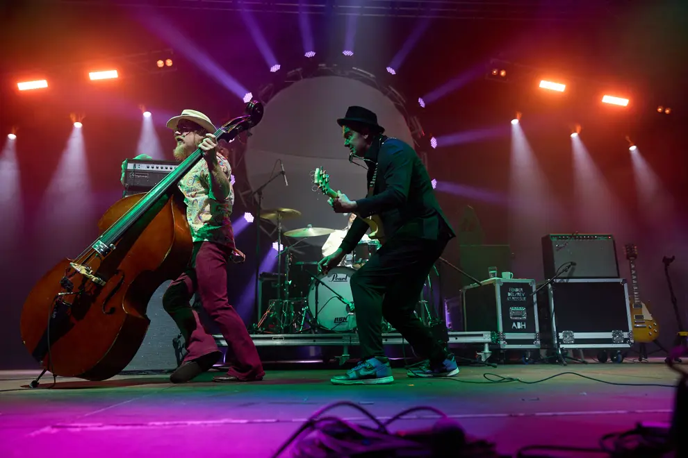 G. Love & Special Sauce