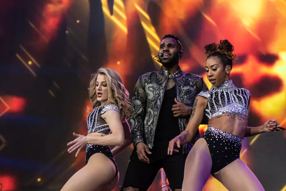 Jason Derulo @ RNB Fridays Live, Giants Stadium. Photos by Brendan Delavere.