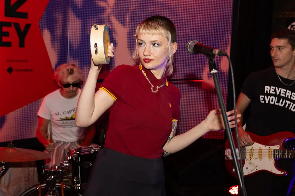 MEOW MEOW AND THE SMACKOUTS