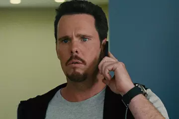 Kevin Dillon as Johnny 'Drama' Chase