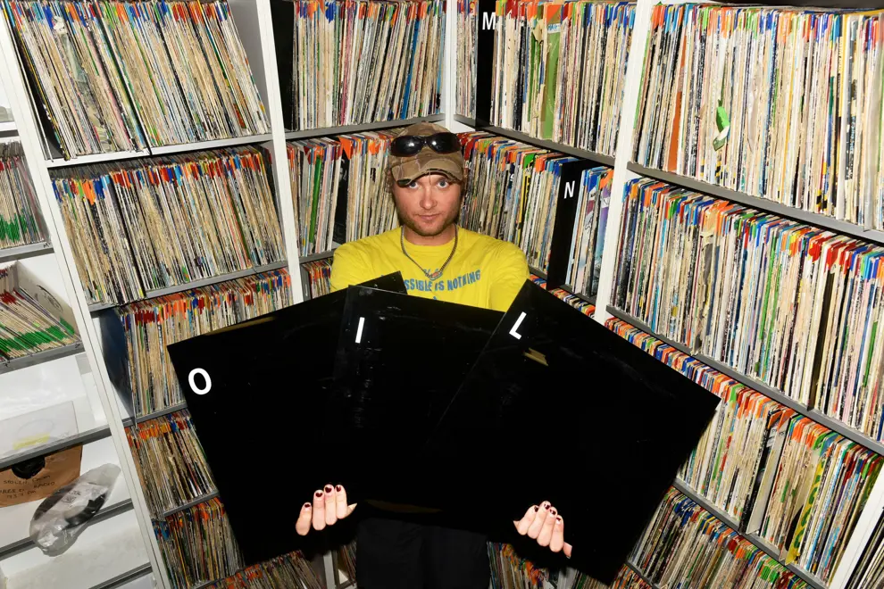 OIL at Three D Radio