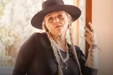 Elle King
