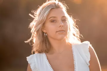 Sari Abbott 