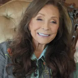More Loretta Lynn