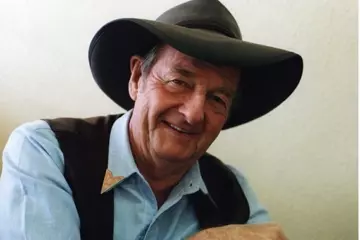 Slim Dusty