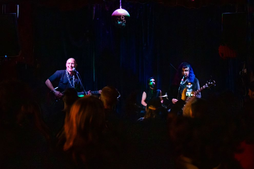 https://media.themusic.com.au/images/standard/gigguide/03e8e7da-dfe5-473d-9b6a-a7b6787d79b1.990x660.jpg