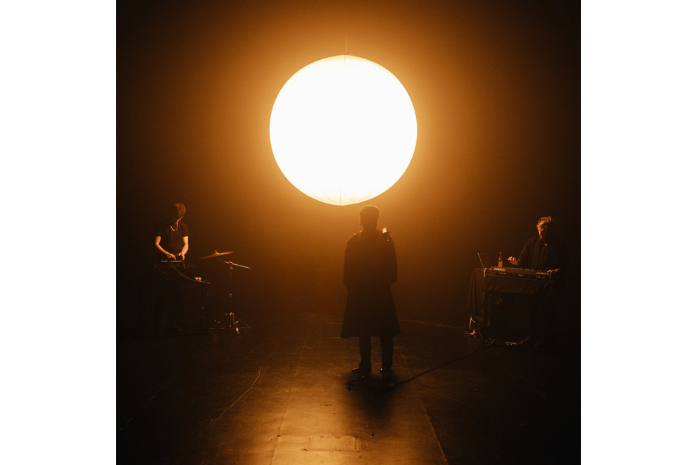 https://media.themusic.com.au/images/standard/gigguide/857c3aee-052c-4e76-b978-e46691776b00.990x660.jpg