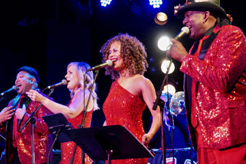 GRAND WAZOO : The Hometown Soul Revue