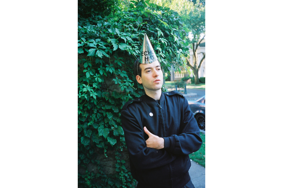 https://media.themusic.com.au/images/standard/gigguide/9d68389e-0397-43ef-9208-b0aece6ab369.990x660.jpg