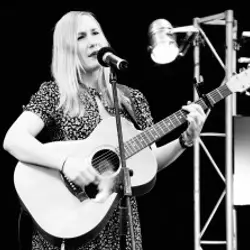 More Donnelle Brooks