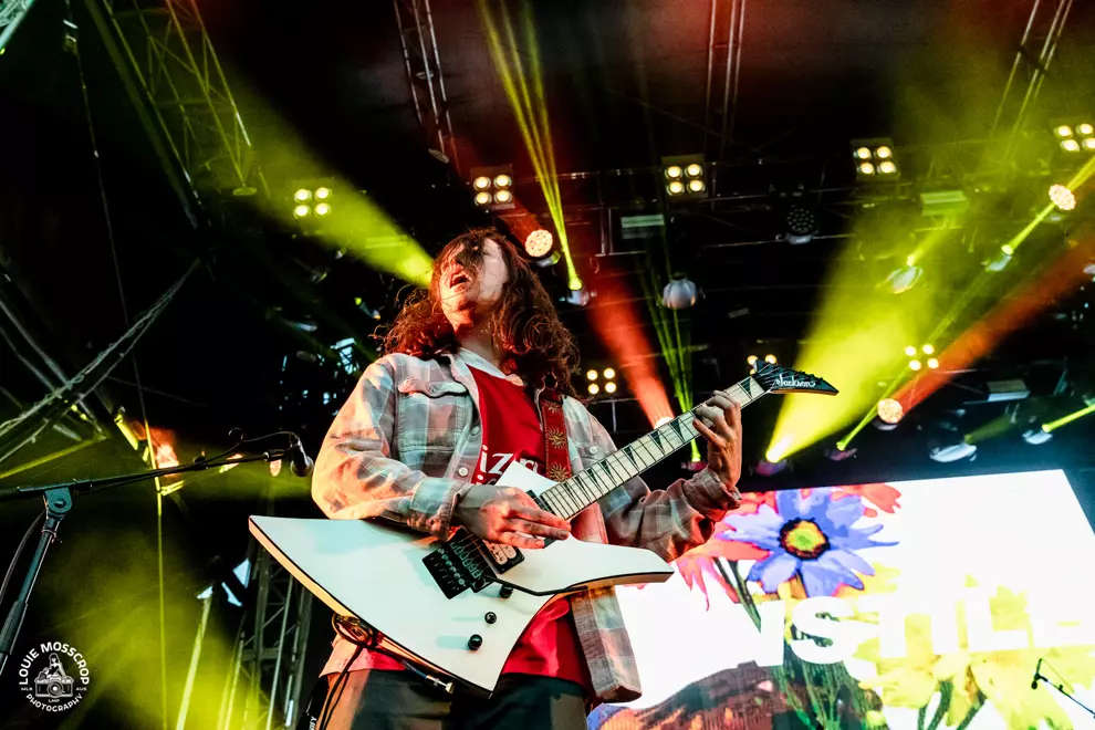 Brady Ebert performing with Turnstile at UNIFY 2019