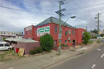 The Jolly Frog in 2010, when it was still open. ©2014 Google