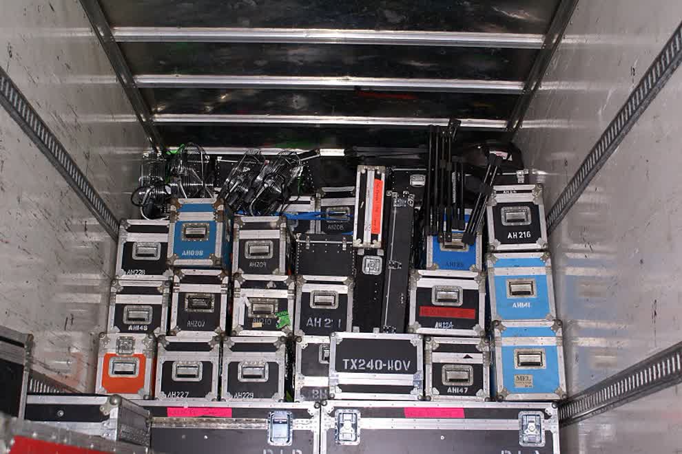 Photo via stagesystems.com.au