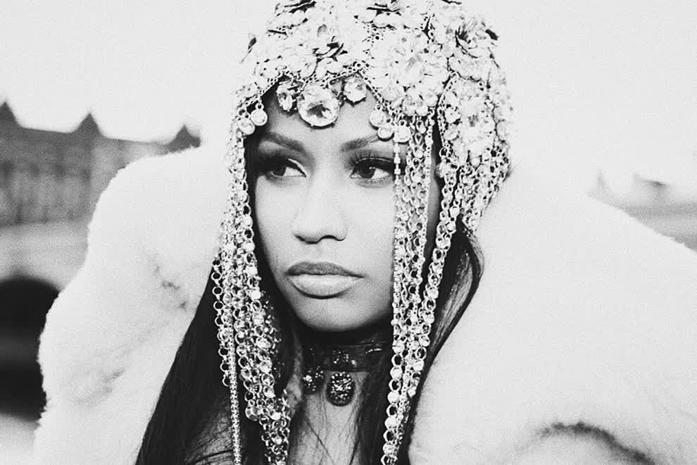 Nicki Minaj Axes Westminster Bridge Footage From Music Video Nicki Minaj Axes Westminster Bridge Footage From Music Video