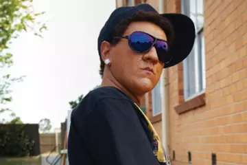 Chris Lilley as S.Mouse