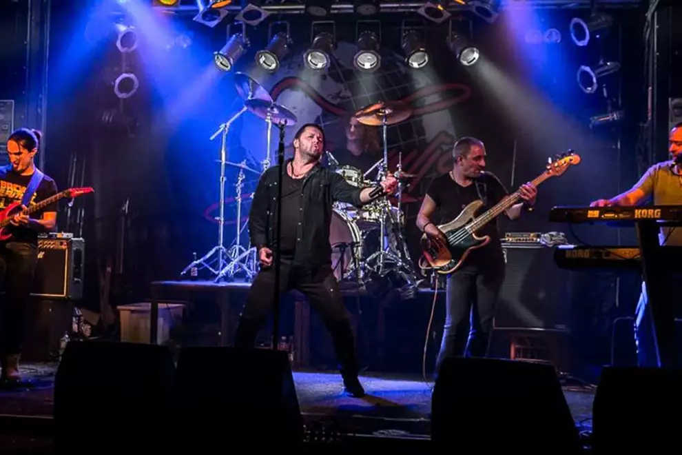 Pic by Nino Photography