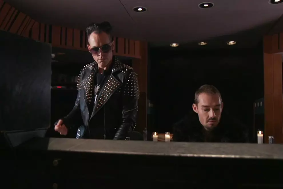 Image via 'The Feed'