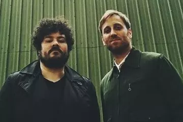 Swift (left) with The Black Keys' Dan Auerbach. Pic via Instagram