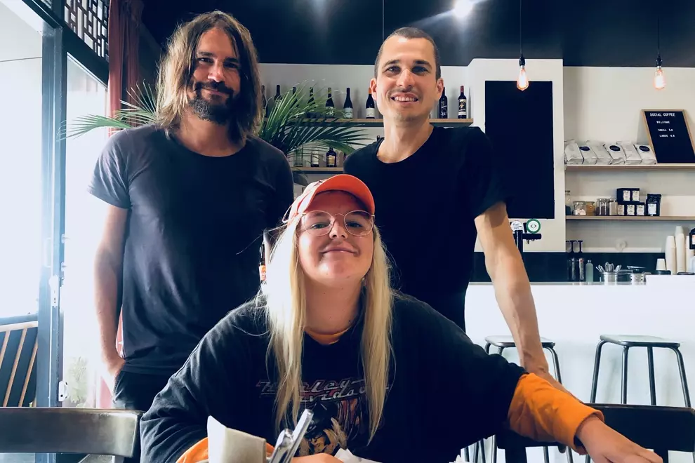 Regan Lethbridge (left), Jackson Walken-Brown (right), Tones And I (front)