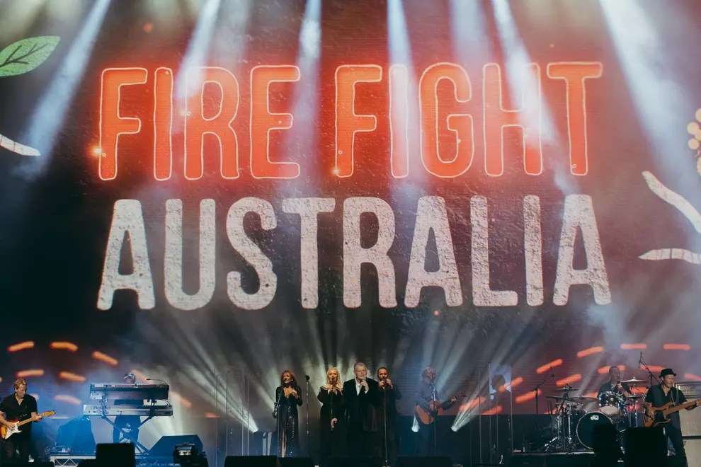 John Farnham @ Fire Fight Australia. Pic by Jared Leibowitz