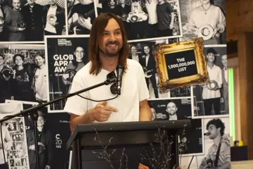 Kevin Parker accepting The 1,000,000,000 List award. Pic by Matt Barber