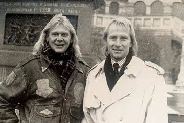 John Farnham and Glenn Wheatley in Moscow, Russia in 1989