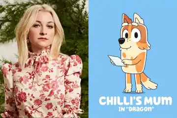 Photo of Kate Miller-Heidke & her Bluey character