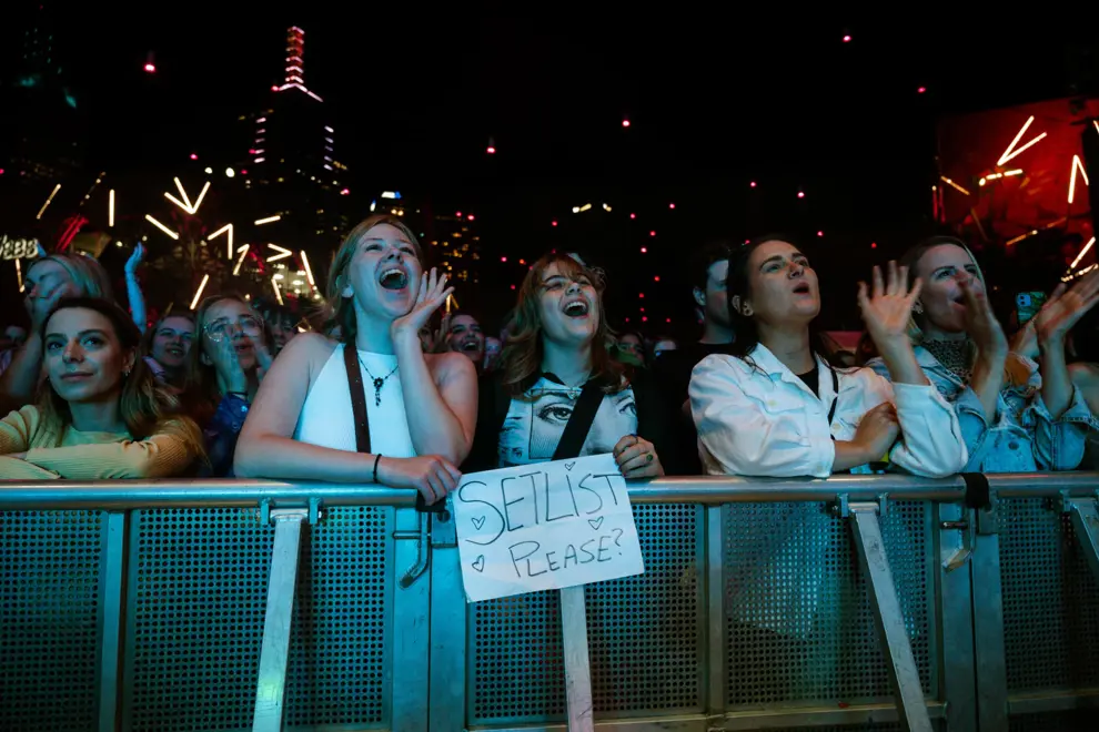 Crowd watching Vera Blue at Federation Square
