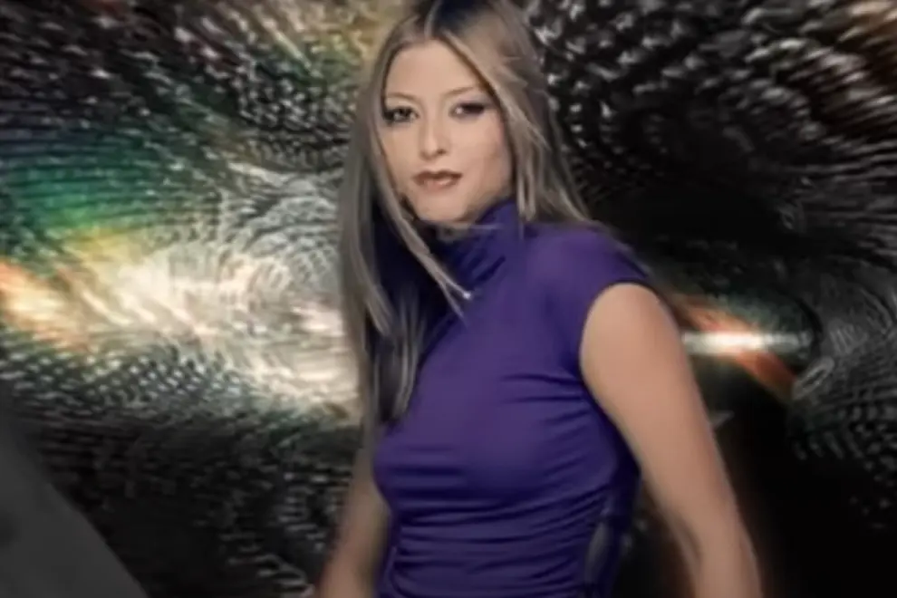 Holly Valance
