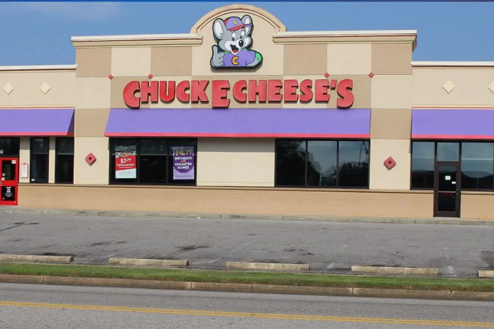 Chuck E. Cheese