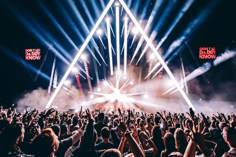 DON’T LET DADDY KNOW