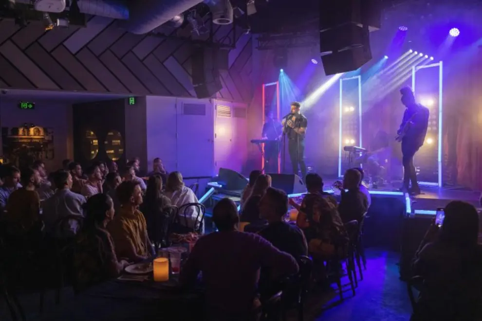 Alfie Arcuri performing at The Beresford, Surry Hills