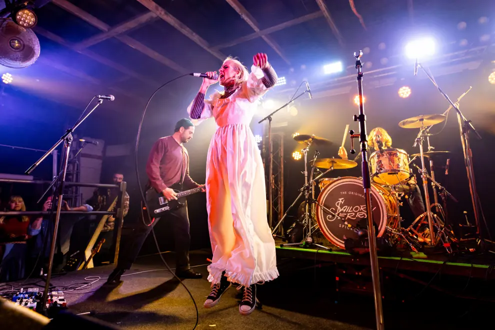 Patience Hodgson, Maz DeVita @ Zoo Love