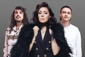 Tina Arena, SHOUSE