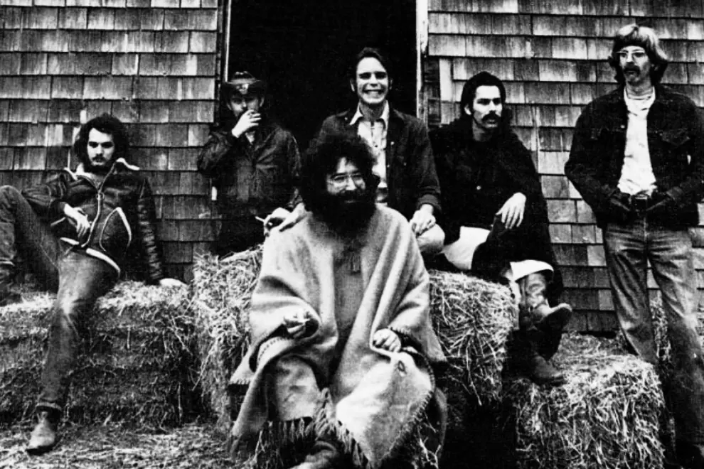 Grateful Dead in 1970 (Phil Lesh on far right)