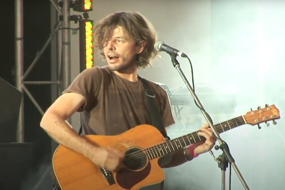 Marcello Milani performing at Woodford Folk Festival 2007 with the Toothfaeries