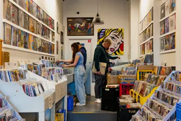 Music Without Frontiers