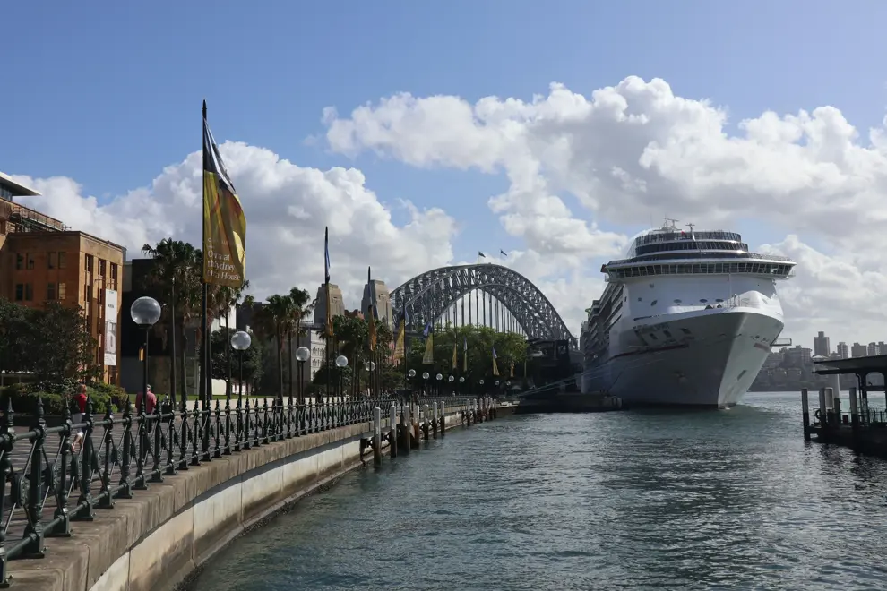 White cruise ship in Sydney
