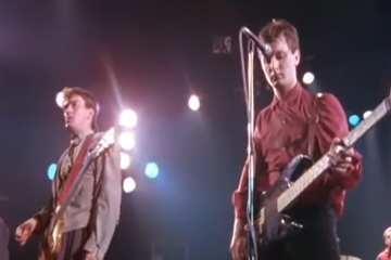 Dave Allen performing with Gang Of Four in 1980